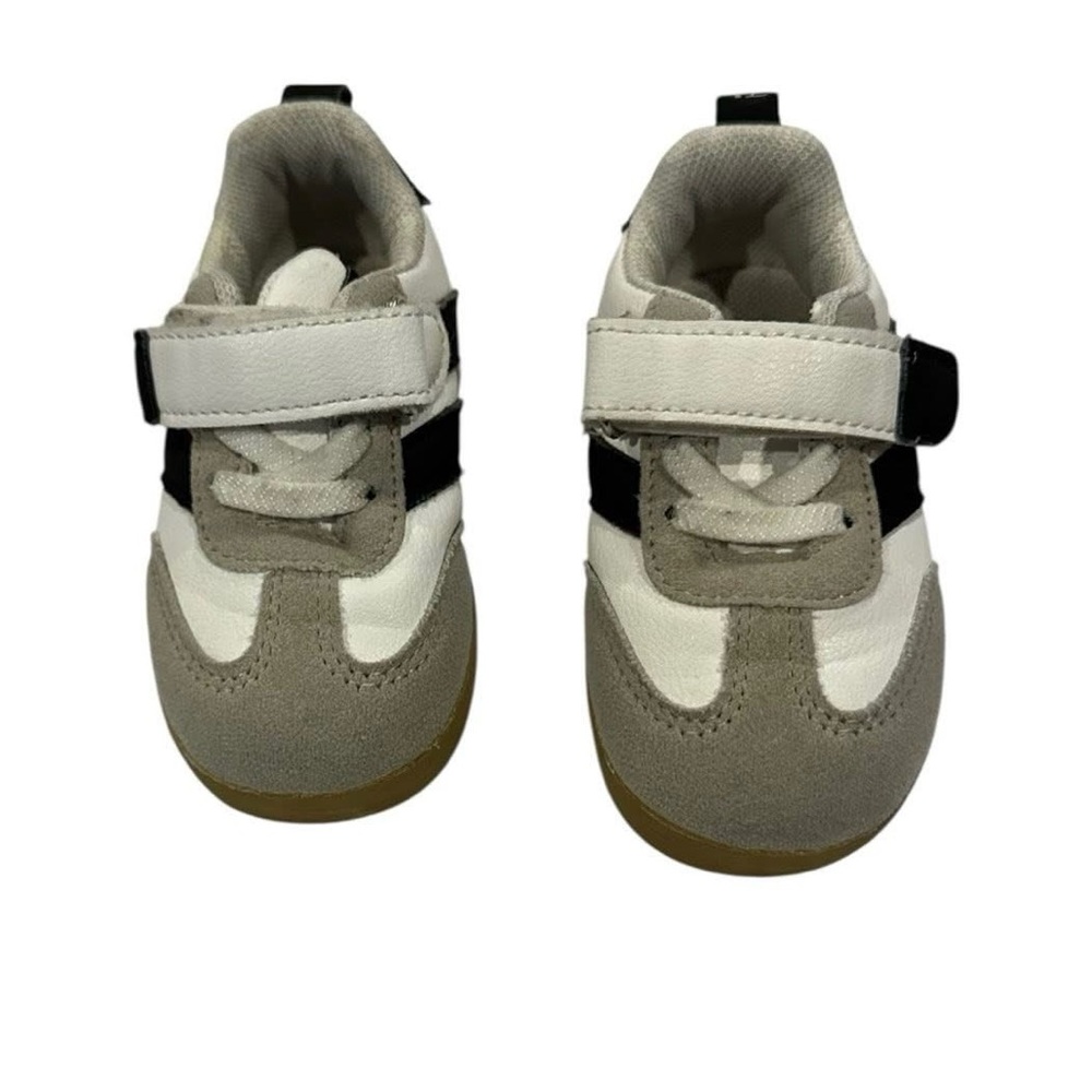 Kids Sneakers with‎ Velcro Strap - White and Gray